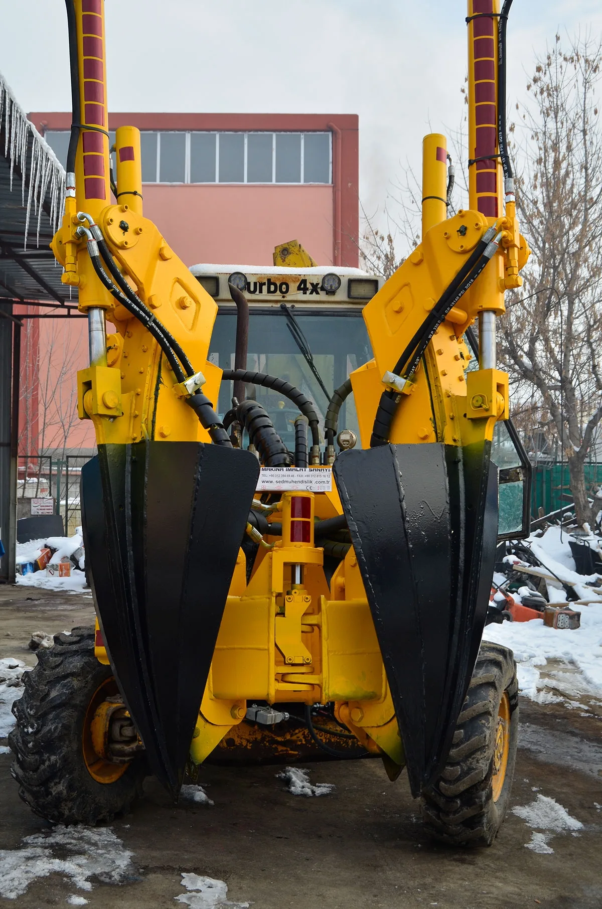 Construction Wood Removal Machine — 2