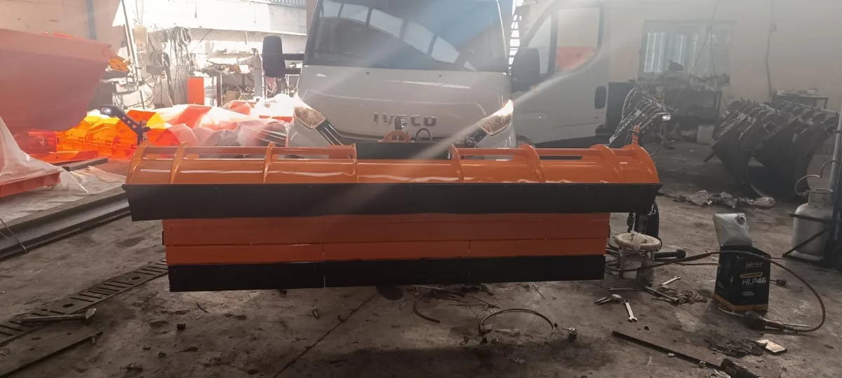 Snow Blade For Truck And Van — 5