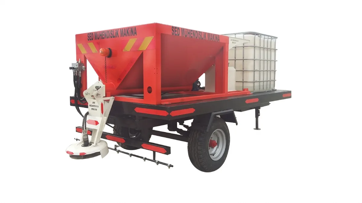 Trailer-Type Salt Spreader — 5