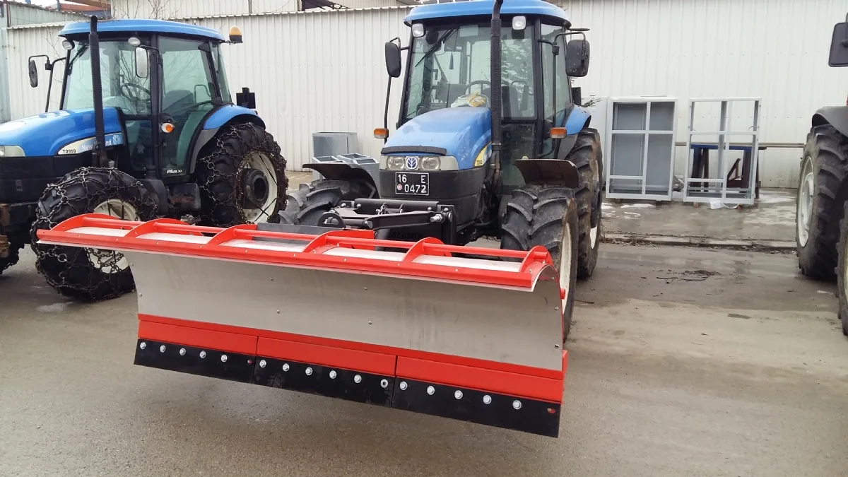 Tractor And Earth Mover Snow Blades — 3