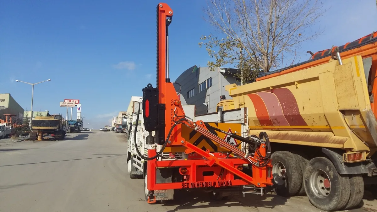 Pole Punching Machine Behing Truck-van — 2