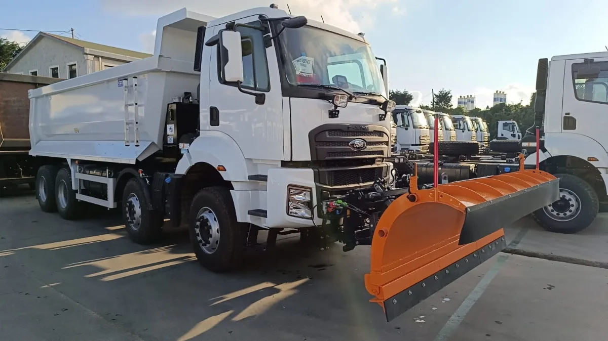 Snow Blade For Truck And Van — 9